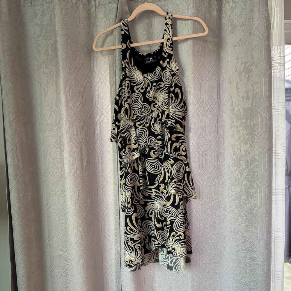 Chic Asymmetrical Black and Cream Dress